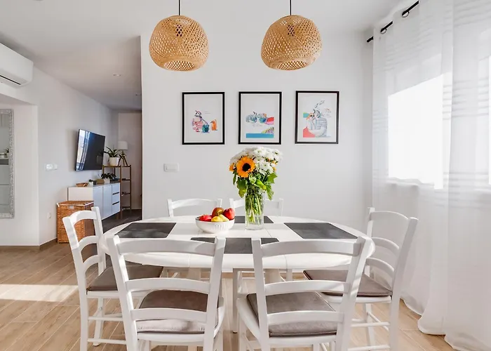 Sea & By Interhome Apartamento *