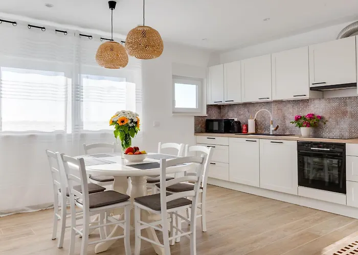 Sea & By Interhome Apartamento