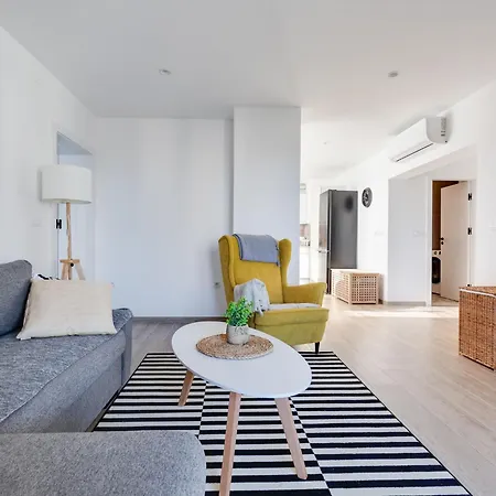 Sea & By Interhome *