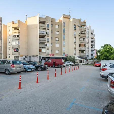 Sea & By Interhome Ζαντάρ